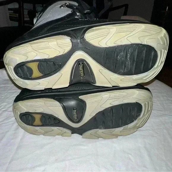 Burton Tribute Snowboarding Boots Size 6 - Picture 6 of 12